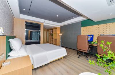 酒店业零碳革命：双碳战略下的运营模式迭代与生态重构