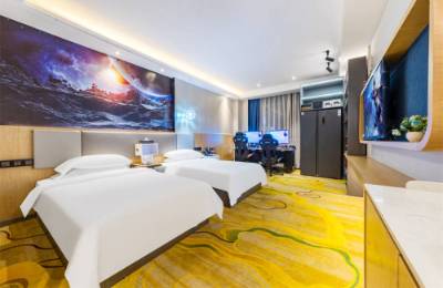 普通酒店的「破圈」指南：从无人问津到打卡排队