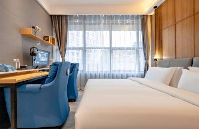 跳出价格战怪圈！酒店 “破内卷” 的四大经营实战战法