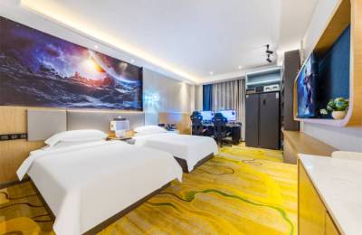 旅游城市酒店旺季满房却亏钱：看似红火背后，藏着怎样的经营困境？